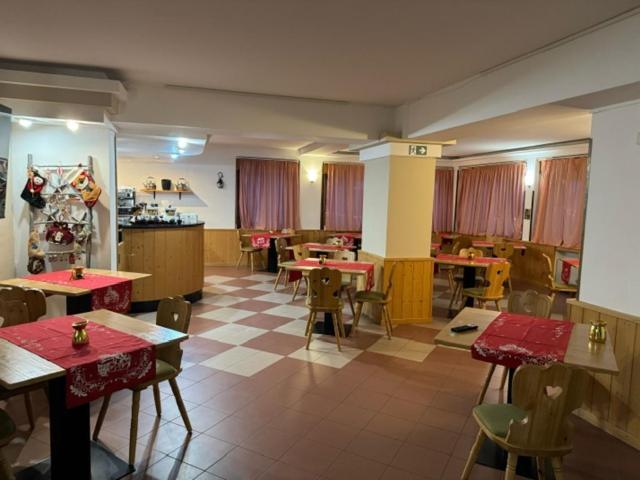 Life Hotels Des Alpes Folgaria Exteriör bild
